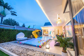 Anya pool villa pattaya